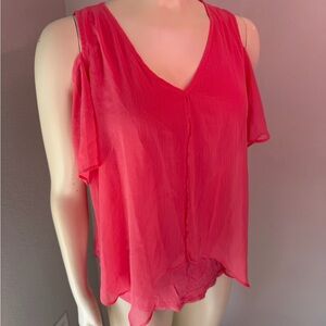 Women's Pink V-Neck Top